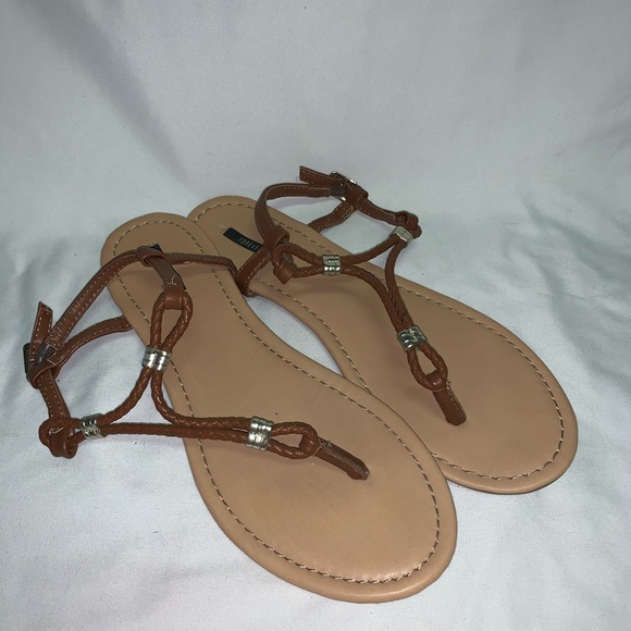 Forever21 Brown Sandals - Picture 1 of 2